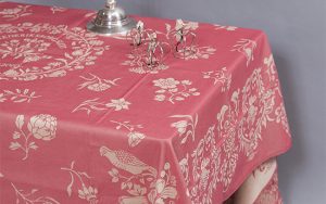 Tablecloth (red)